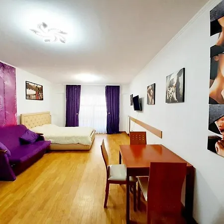 Апартаменты Со Всеми Удобствами Apartman *
