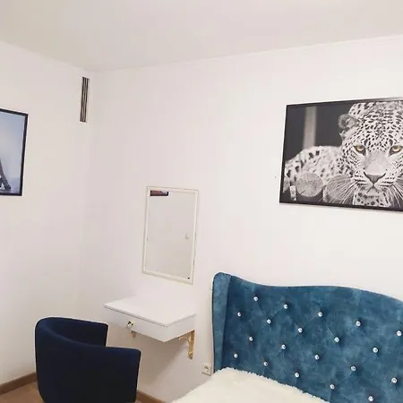 Апартаменты Со Всеми Удобствами Apartman
